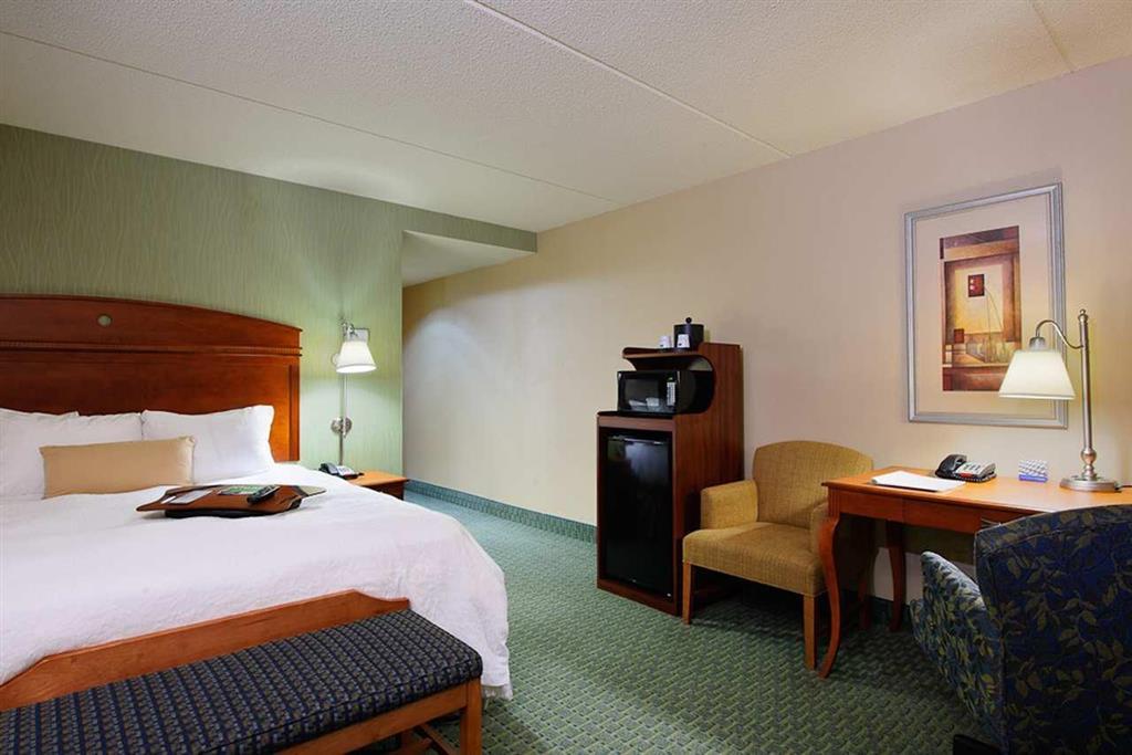 Hampton Inn & Suites West Haven Szoba fotó